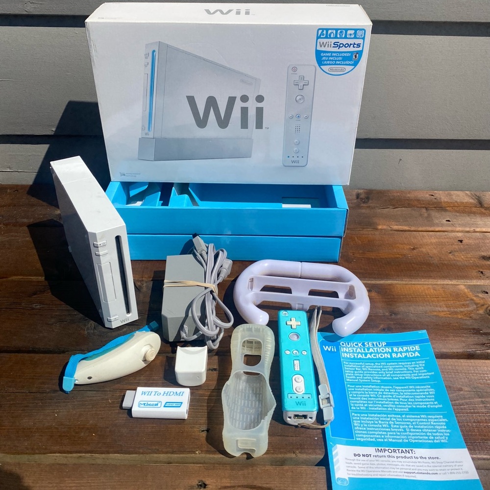 Original Nintendo Wii Console Bundle with Mario Games, Controller, Original Box